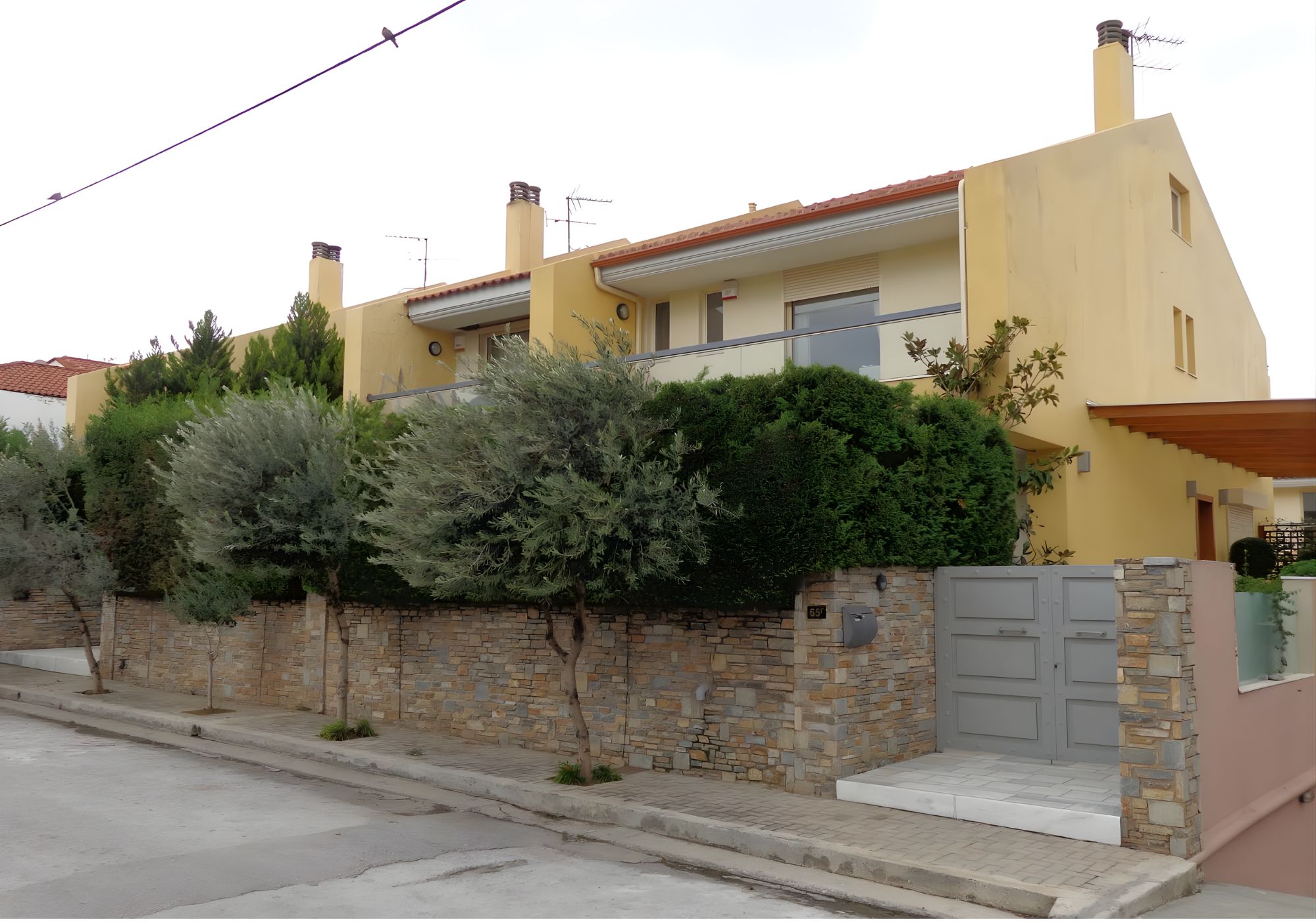 ΚΑΤΟΙΚΙΑ ΣΤΟ ΜΟΡΤΕΡΟ